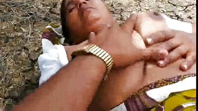 Bermain bokep mama montok KC